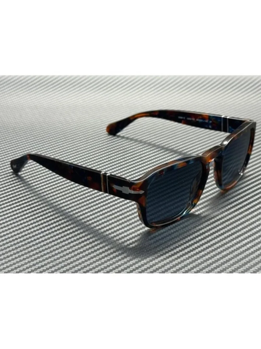 New Persol Men Tortoise Brown Pearl Sunglasses 56-21-145